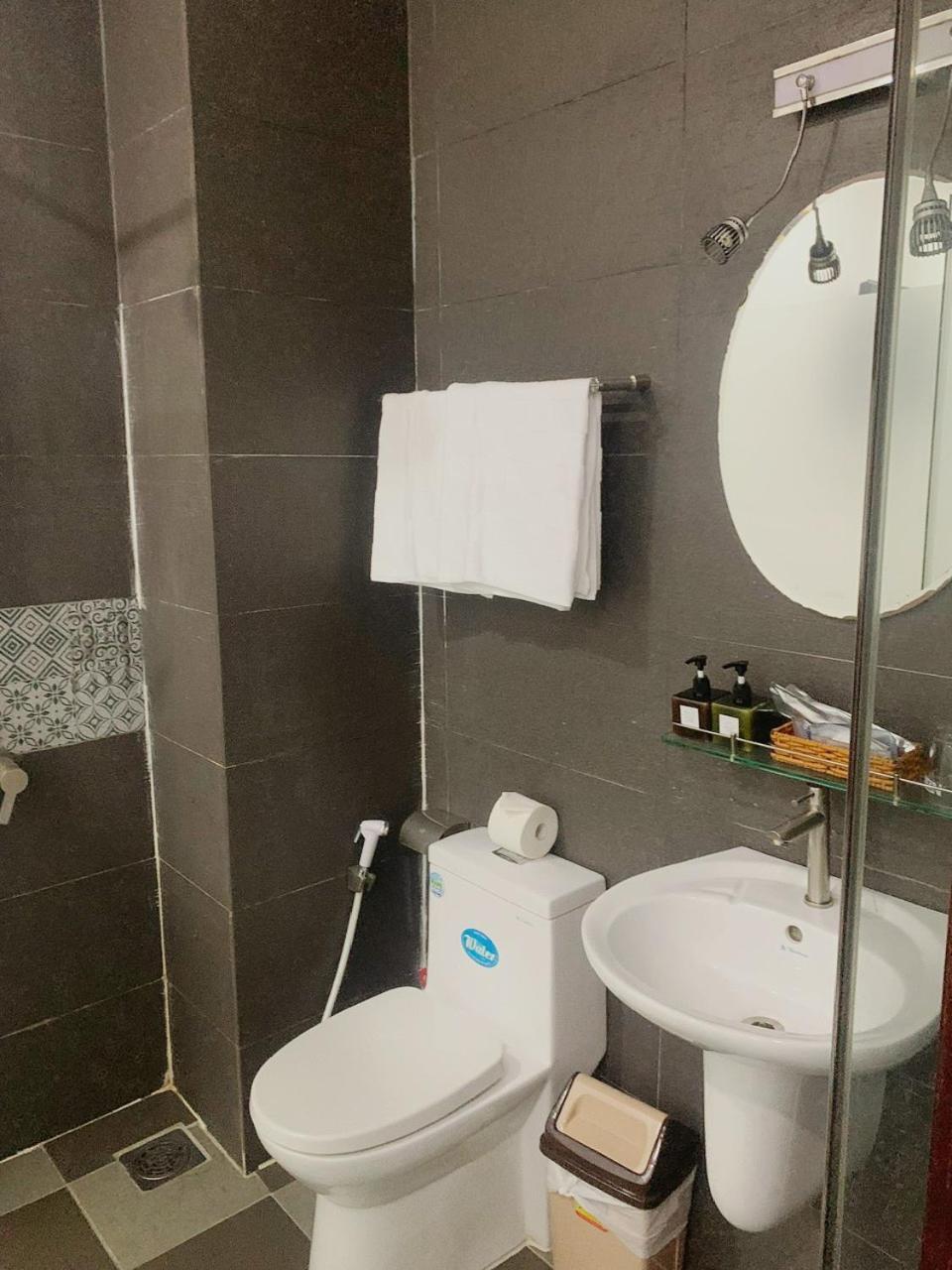 K&T Hotel - San Bay Tan Son Nhat Ho Chi Minh City Exterior photo